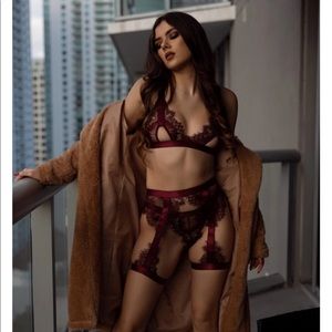 Oh La La Cheri JANET EYELASH LACE THREE PIECE SET